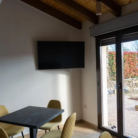 Rural El Pingon * Manzanal de Arriba